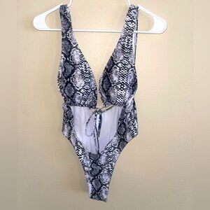 Snakeskin Black & White Print One‎ Piece Bathing Suit w/Pads & Ties in Front